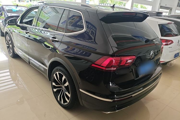 Used Volkswagen Tiguan L 2021 330TSI Automatic Two-Wheel Drive R-Line Enhanced Edition Rear Left 45 Deg