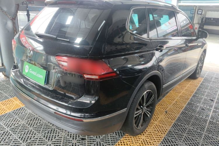 Used Volkswagen Tiguan L 2021 330TSI Automatic Two-Wheel Drive Smart Edition Rear Right 45 Deg