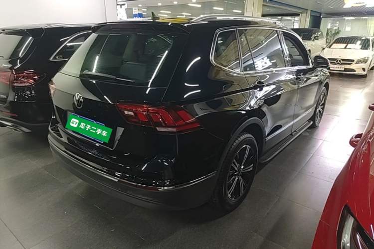 Used Volkswagen Tiguan L 2021 330TSI Automatic Two-Wheel Drive Smart Edition Rear Right 45 Deg