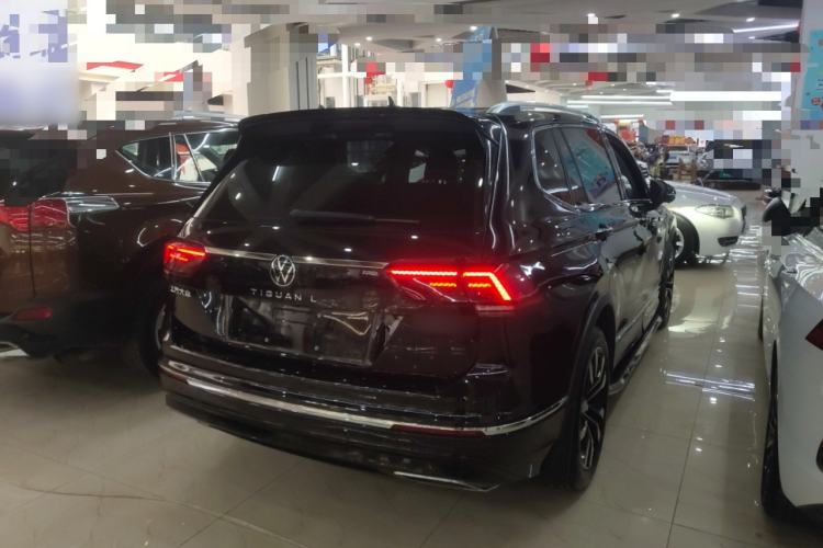 Used Volkswagen Tiguan L 2021 330TSI Automatic Two-Wheel Drive R-Line Flagship Edition Rear Right 45 Deg
