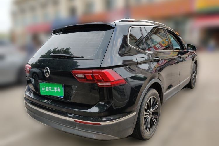 Used Volkswagen Tiguan L 2021 330TSI Automatic Two-Wheel Drive Smart Edition Rear Right 45 Deg