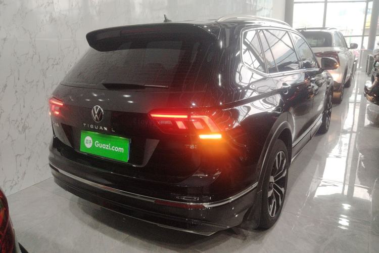 Used Volkswagen Tiguan L 2021 330TSI Automatic Two-Wheel Drive R-Line Enhanced Edition Rear Right 45 Deg