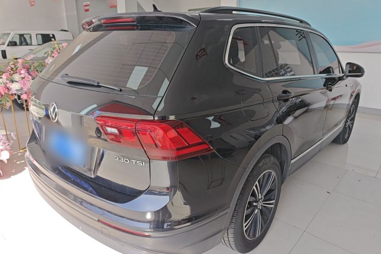 Used Volkswagen Tiguan L 2021 330TSI Automatic Two-Wheel Drive Comfort Edition Rear Right 45 Deg