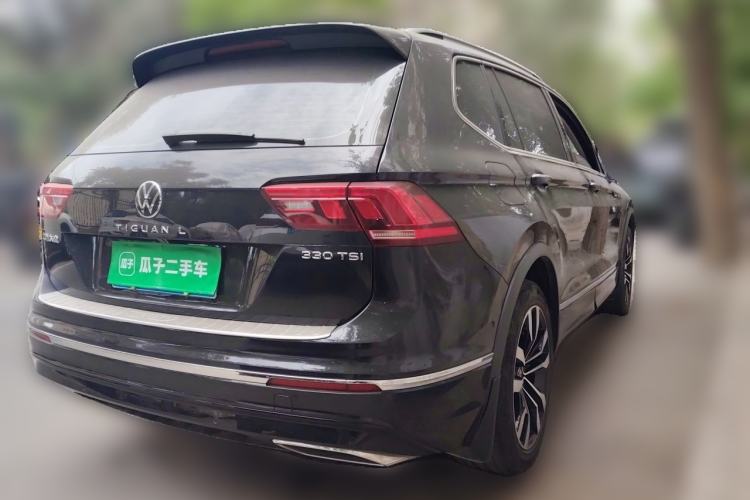 Used Volkswagen Tiguan L 2021 330TSI Automatic Two-Wheel Drive R-Line Enhanced Edition Rear Right 45 Deg
