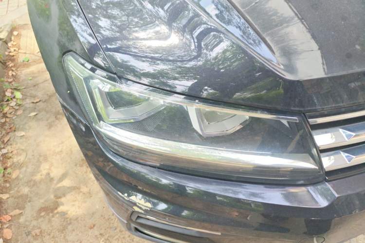 Used Volkswagen Tiguan L 2021 330TSI Automatic Two-Wheel Drive Smart Edition Right Front Headlight