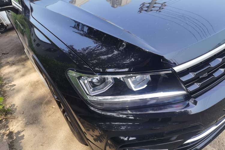 Used Volkswagen Tiguan L 2021 330TSI Automatic Two-Wheel Drive R-Line Enhanced Edition Right Front Headlight