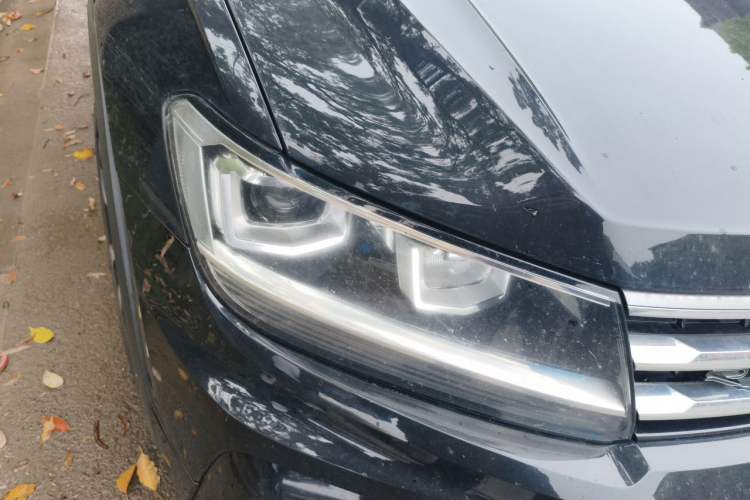 Used Volkswagen Tiguan L 2021 330TSI Automatic Two-Wheel Drive R-Line Enhanced Edition Right Front Headlight