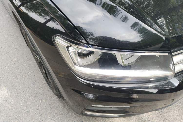 Used Volkswagen Tiguan L 2021 330TSI Automatic Two-Wheel Drive Smart Edition Right Front Headlight