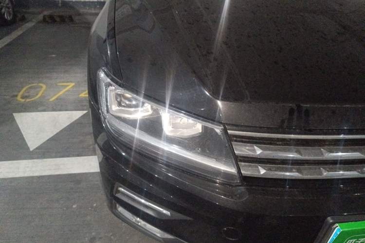 Used Volkswagen Tiguan L 2021 330TSI Automatic Two-Wheel Drive Smart Edition Right Front Headlight