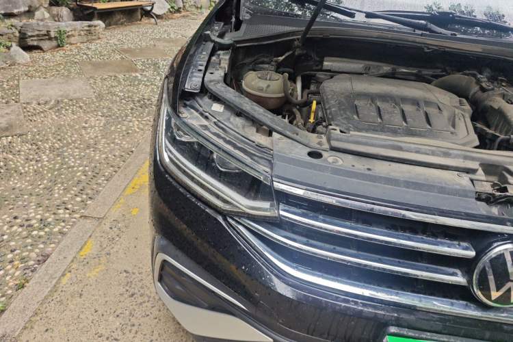 Used Volkswagen Tiguan L 2021 330TSI Automatic Two-Wheel Drive Smart Edition Right Front Headlight