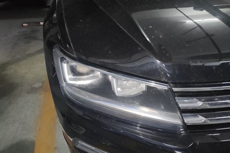 Used Volkswagen Tiguan L 2021 330TSI Automatic Two-Wheel Drive Smart Edition Right Front Headlight