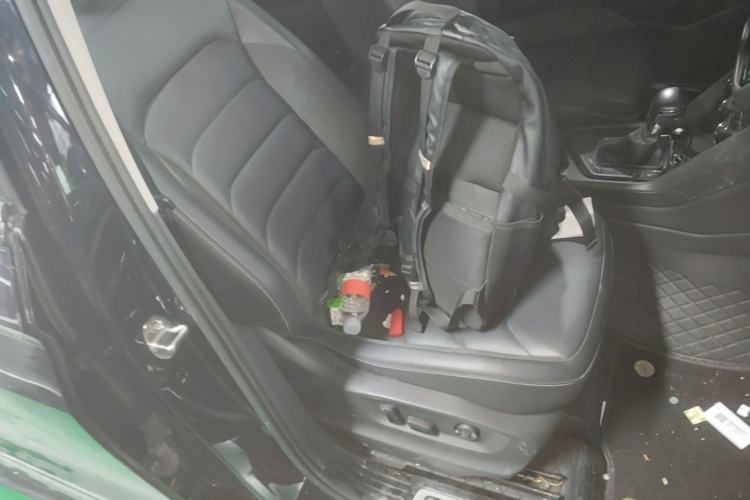 Used Volkswagen Tiguan L 2021 330TSI Automatic Two-Wheel Drive R-Line Enhanced Edition Right Front Seat