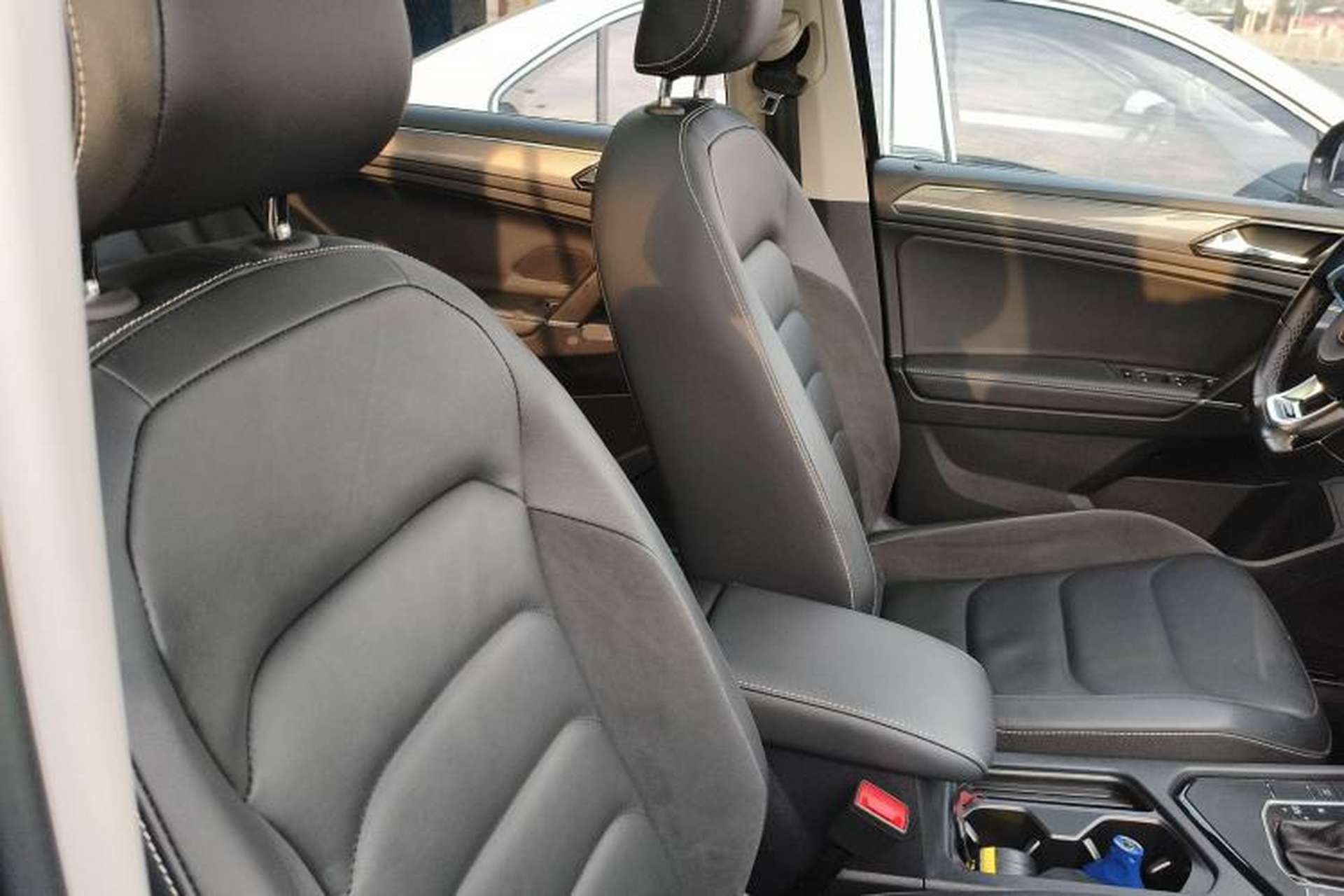 Used Volkswagen Tiguan L 2021 330TSI Automatic Two-Wheel Drive R-Line Enhanced Edition Right Front Seat