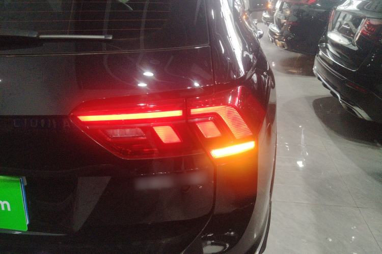 Used Volkswagen Tiguan L 2021 330TSI Automatic Two-Wheel Drive R-Line Enhanced Edition Right Rear Taillight