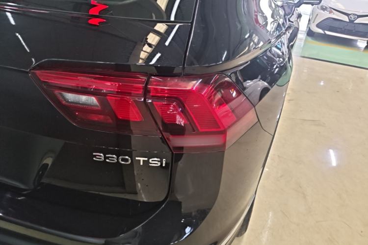 Used Volkswagen Tiguan L 2021 330TSI Automatic Two-Wheel Drive Smart Edition Right Rear Taillight