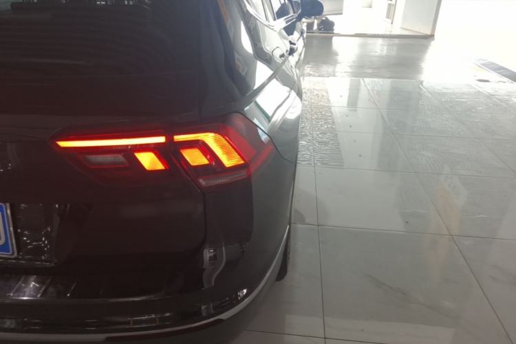 Used Volkswagen Tiguan L 2021 330TSI Automatic Two-Wheel Drive Smart Edition Right Rear Taillight
