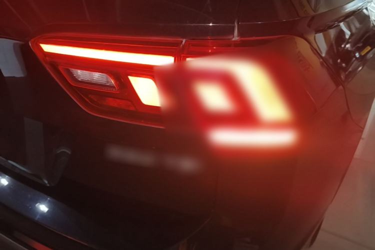 Used Volkswagen Tiguan L 2021 330TSI Automatic Two-Wheel Drive Smart Edition Right Rear Taillight