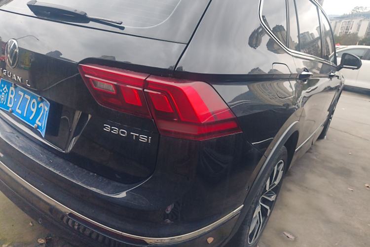 Used Volkswagen Tiguan L 2021 330TSI Automatic Two-Wheel Drive R-Line Enhanced Edition Right Rear Taillight