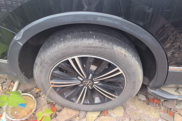 Used Volkswagen Tiguan L 2021 330TSI Automatic Two-Wheel Drive Smart Edition Right Rear Wheel Hub