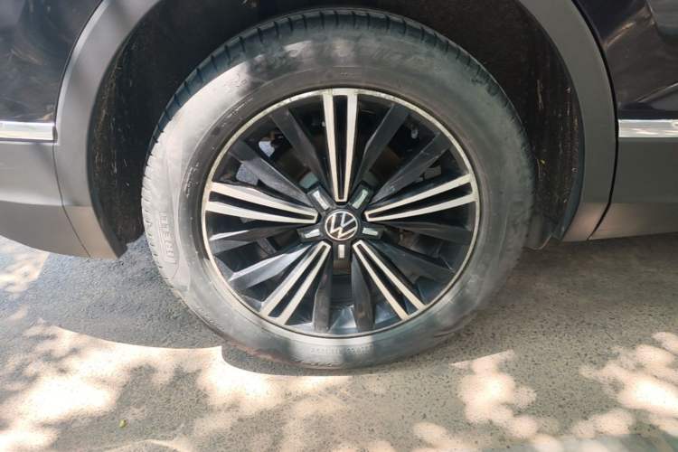 Used Volkswagen Tiguan L 2021 330TSI Automatic Two-Wheel Drive Smart Edition Right Rear Wheel Hub