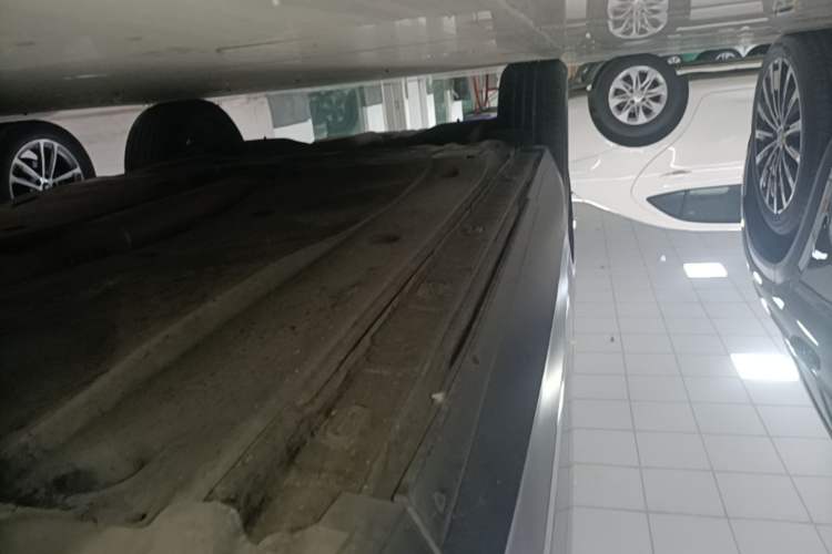 Used Volkswagen Tiguan L 2021 330TSI Automatic Two-Wheel Drive Smart Edition Right Side Sill