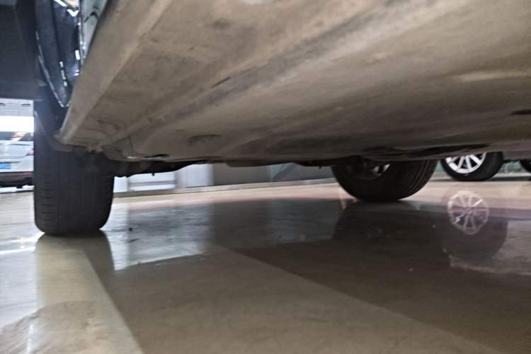 Used Volkswagen Tiguan L 2021 330TSI Automatic Two-Wheel Drive Smart Edition Right Side Sill
