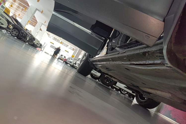 Used Volkswagen Tiguan L 2021 330TSI Automatic Two-Wheel Drive Smart Edition Right Side Sill