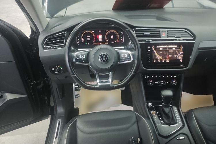 Used Volkswagen Tiguan L 2021 330TSI Automatic Two-Wheel Drive R-Line Flagship Edition Steering Wheel