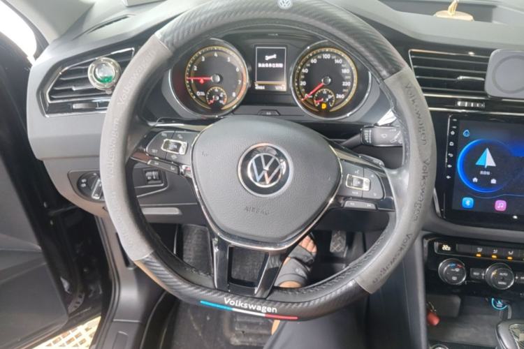 Used Volkswagen Tiguan L 2021 330TSI Automatic Two-Wheel Drive Smart Edition Steering Wheel