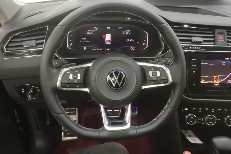 Used Volkswagen Tiguan L 2021 330TSI Automatic Two-Wheel Drive R-Line Flagship Edition Steering Wheel