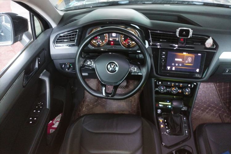 Used Volkswagen Tiguan L 2021 330TSI Automatic Two-Wheel Drive Smart Edition Steering Wheel