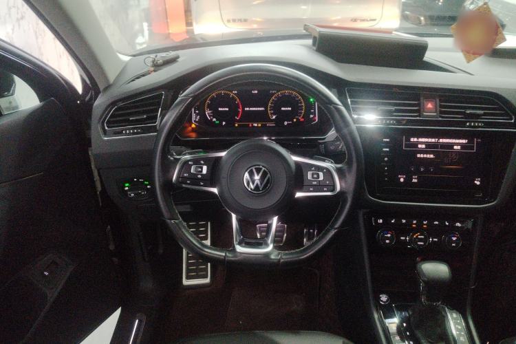 Used Volkswagen Tiguan L 2021 330TSI Automatic Two-Wheel Drive R-Line Enhanced Edition Steering Wheel