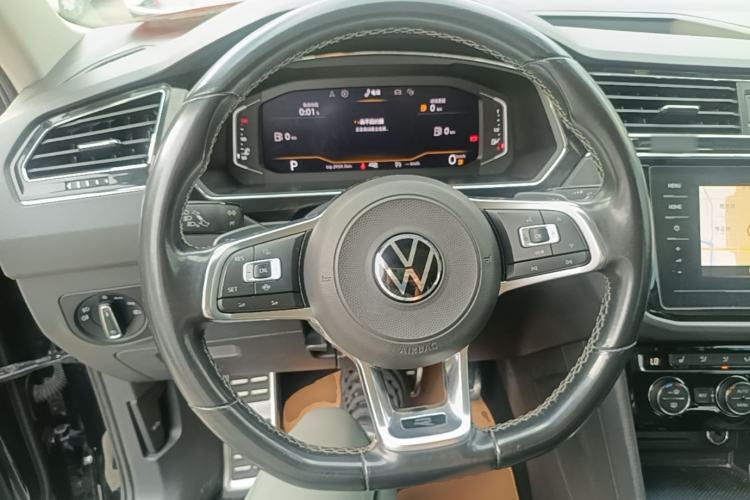 Used Volkswagen Tiguan L 2021 330TSI Automatic Two-Wheel Drive R-Line Enhanced Edition Steering Wheel