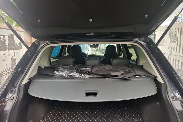 Used Volkswagen Tiguan L 2021 280TSI Automatic Two-Wheel Drive Smart Edition Trunk