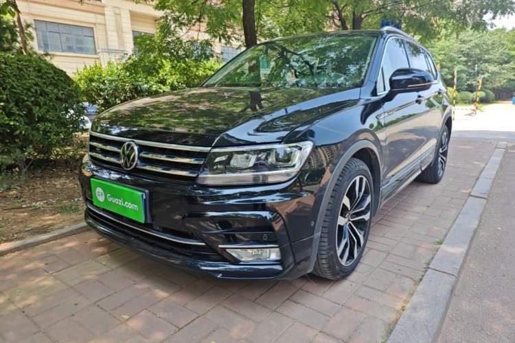 Used Volkswagen Tiguan L 2021 330TSI Automatic Two-Wheel Drive R-Line Enhanced Edition Guazi used car, China used car export, Used car for sale, Used  cars, Cheapest cars for sale