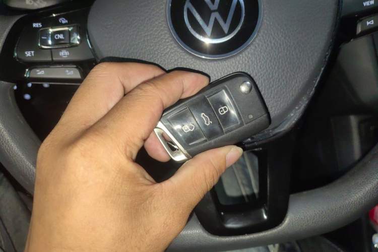 Used Volkswagen Tiguan L 2021 330TSI Automatic Two-Wheel Drive Comfort Edition Vehicle Key