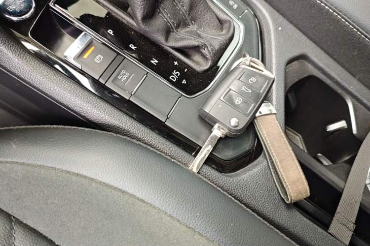 Used Volkswagen Tiguan L 2021 280TSI Automatic Two-Wheel Drive Smart Edition Vehicle Key