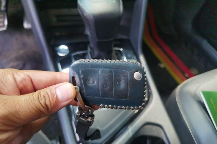 Used Volkswagen Tiguan L 2021 330TSI Automatic Two-Wheel Drive R-Line Enhanced Edition Vehicle Key