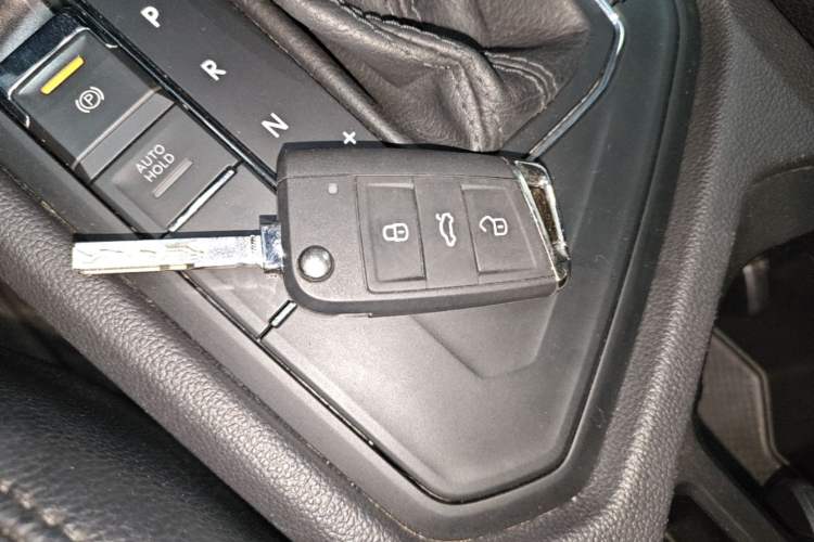 Used Volkswagen Tiguan L 2021 330TSI Automatic Two-Wheel Drive Comfort Edition Vehicle Key
