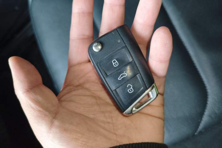 Used Volkswagen Tiguan L 2021 330TSI Automatic Two-Wheel Drive R-Line Enhanced Edition Vehicle Key