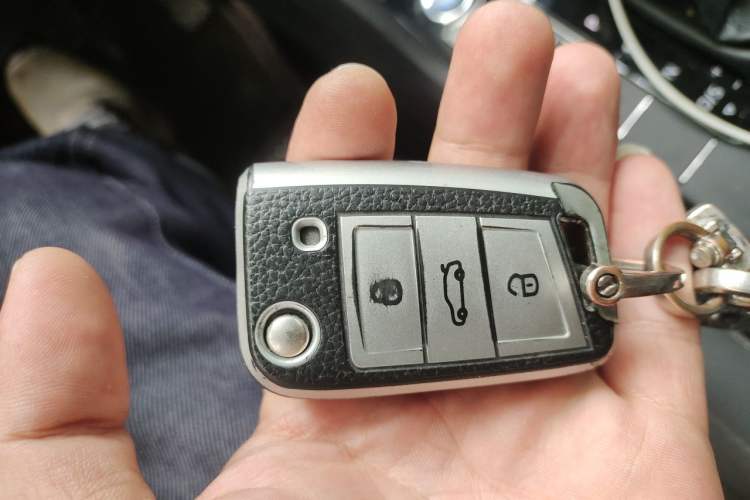 Used Volkswagen Tiguan L 2021 330TSI Automatic Two-Wheel Drive Smart Edition Vehicle Key