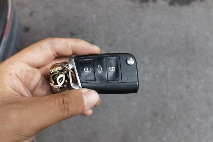 Used Volkswagen Tiguan L 2021 330TSI Automatic Two-Wheel Drive Smart Edition Vehicle Key