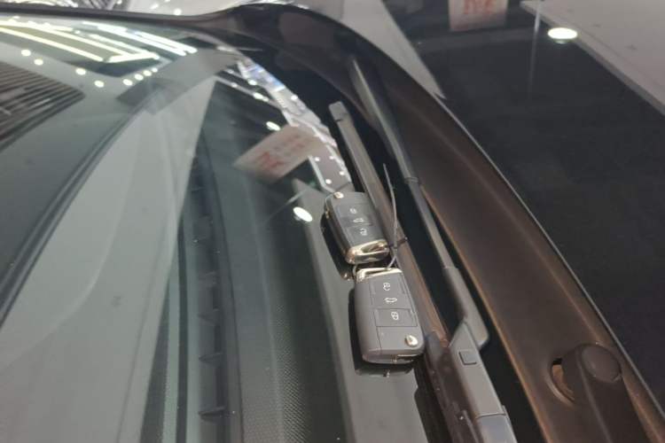 Used Volkswagen Tiguan L 2021 330TSI Automatic Two-Wheel Drive Smart Edition Vehicle Key