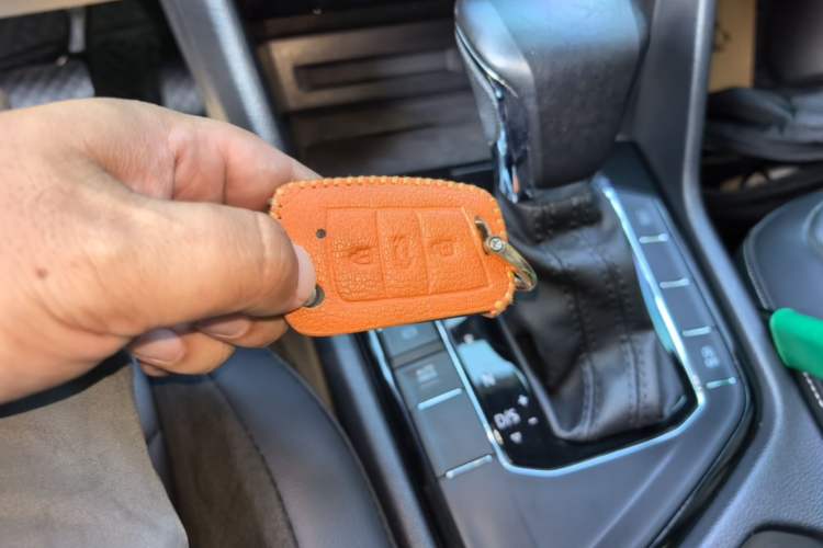 Used Volkswagen Tiguan L 2021 330TSI Automatic Two-Wheel Drive Smart Edition Vehicle Key