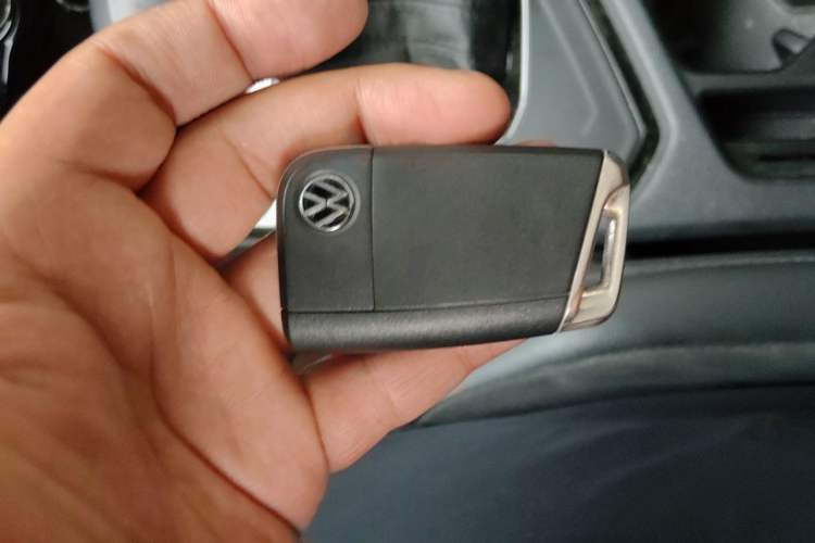 Used Volkswagen Tiguan L 2021 330TSI Automatic Two-Wheel Drive R-Line Enhanced Edition Vehicle Key