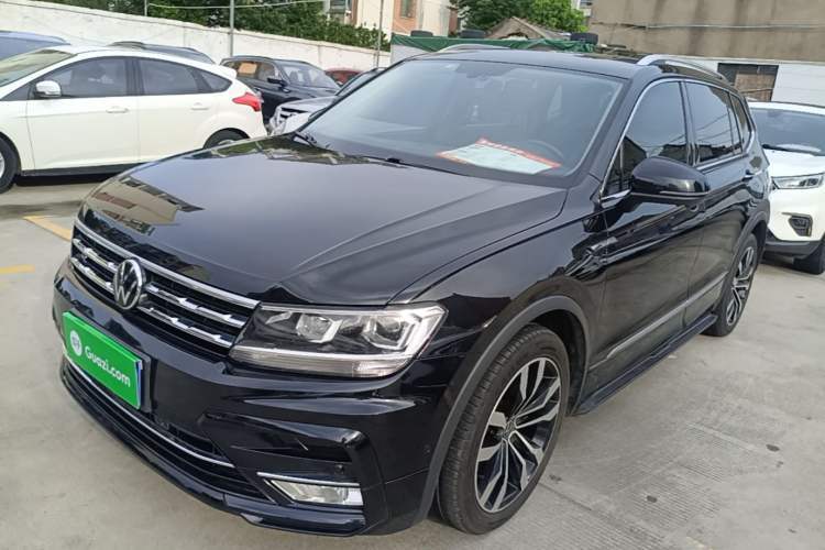 Used Volkswagen Tiguan L 2021 330TSI Automatic Two-Wheel Drive R-Line Enhanced Edition Guazi used car, China used car export, Used car for sale, Used  cars, Cheapest cars for sale