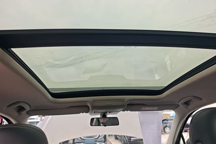 Used Volkswagen Tiguan L 2021 330TSI Automatic Two-Wheel Drive Smart Edition Headliner