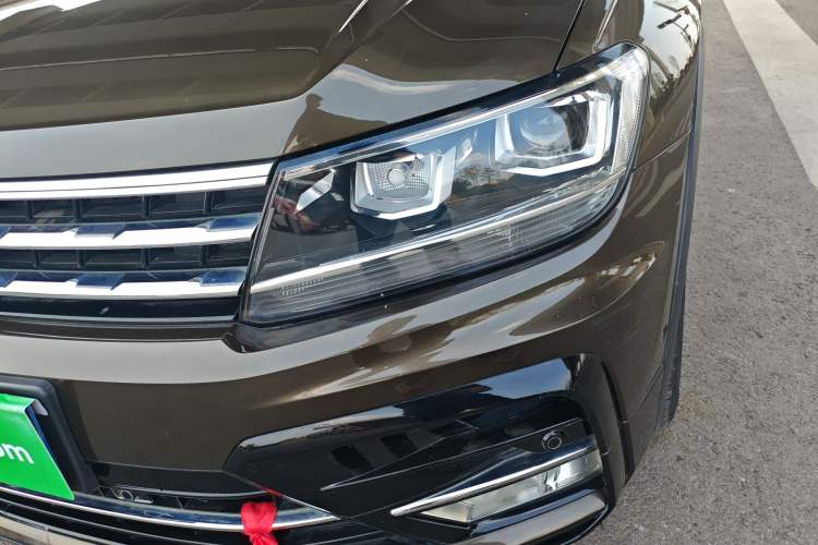 Used Volkswagen Tiguan L 2021 330TSI Automatic Two-Wheel Drive R-Line Enhanced Edition Left Front Headlight