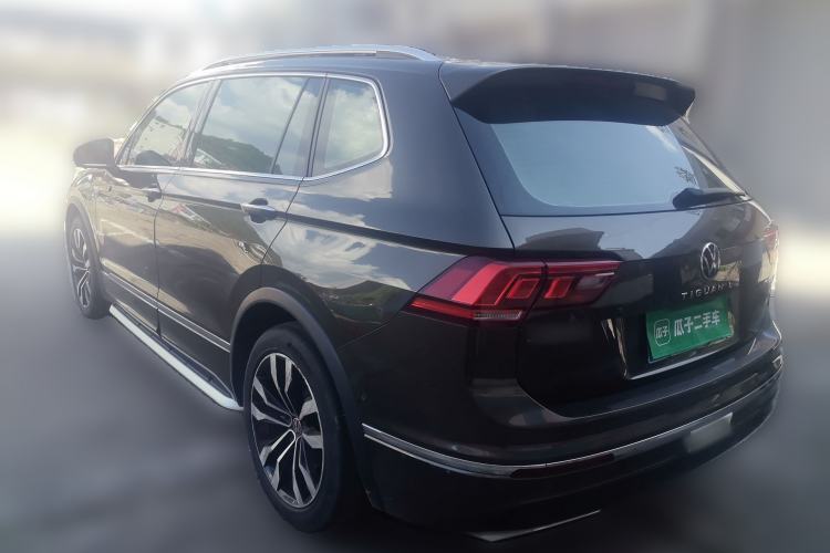 Used Volkswagen Tiguan L 2021 330TSI Automatic Two-Wheel Drive R-Line Enhanced Edition Rear Left 45 Deg