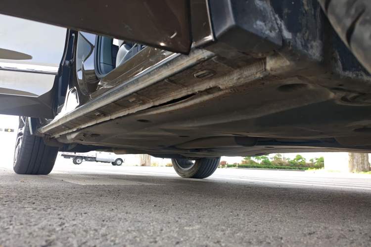 Used Volkswagen Tiguan L 2021 330TSI Automatic Two-Wheel Drive R-Line Enhanced Edition Right Side Sill